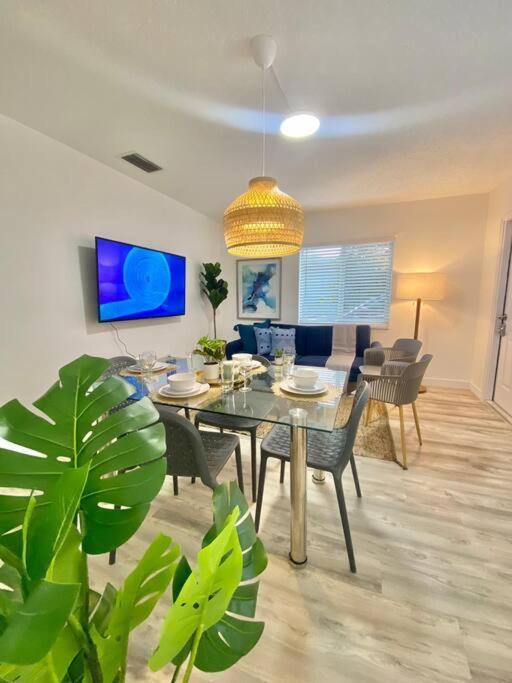 Villa Beautiful & Relax Family House 2/1- Free Parking Miami Exterior foto